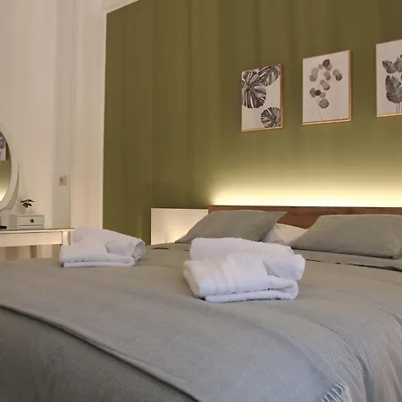 Nina Bed & Breakfast 3*